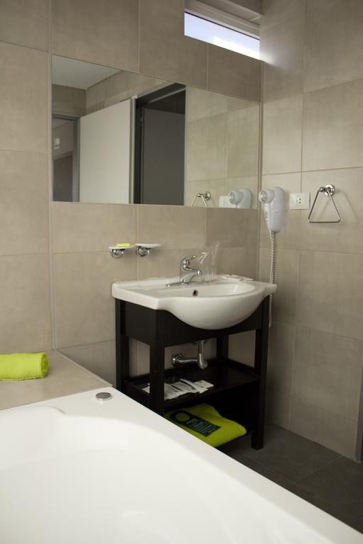 Hotel NEU 354 Neuquén Kamer foto
