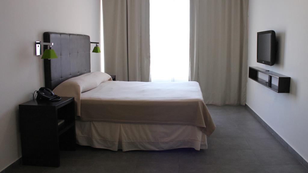 Hotel NEU 354 Neuquén Buitenkant foto