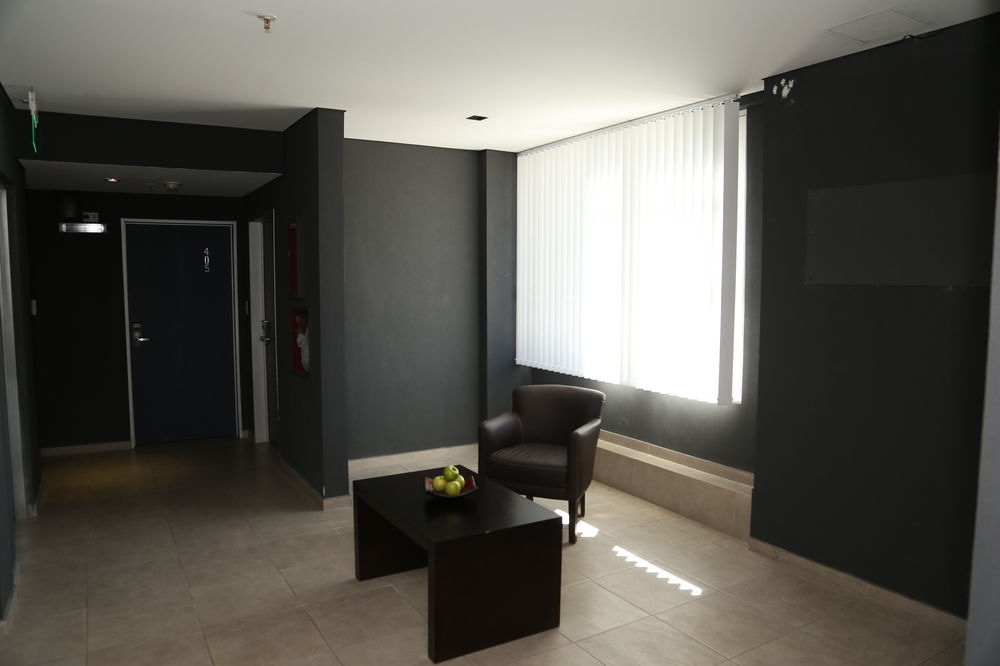 Hotel NEU 354 Neuquén Buitenkant foto